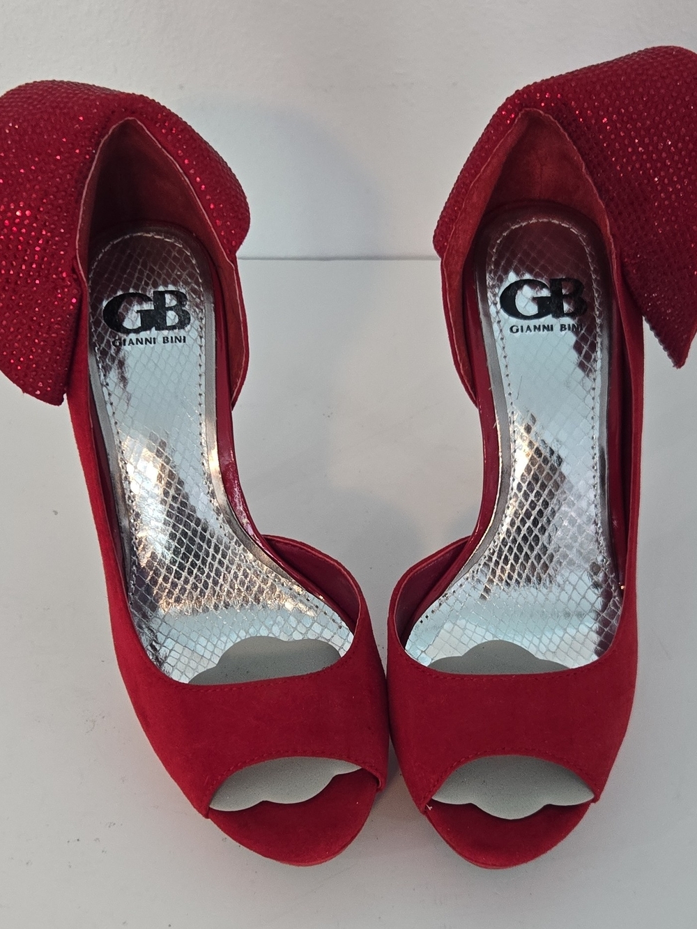 Gianni Bini Red Peep-Toe Bow Heels